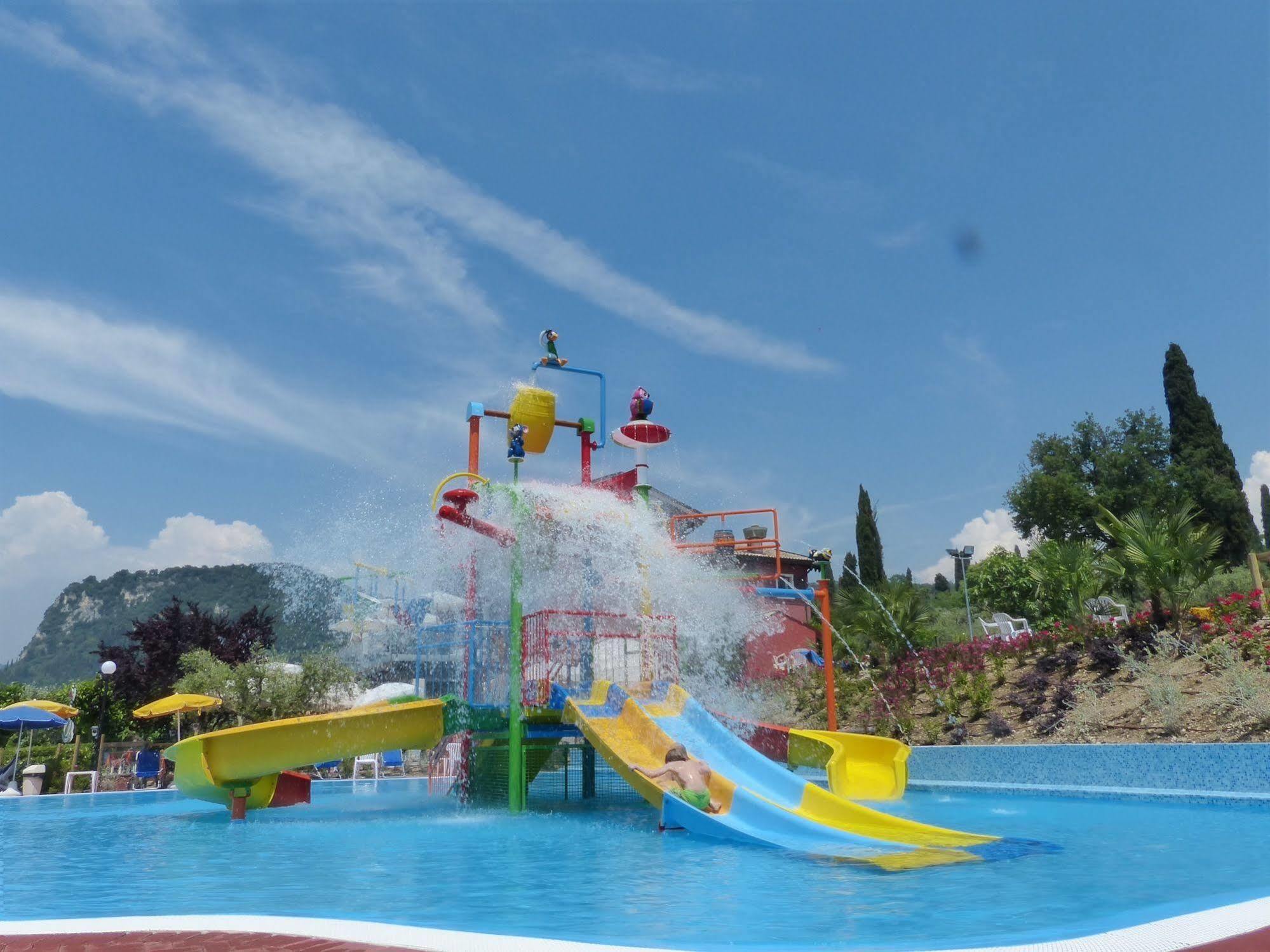 Camping Serenella Bardolino Exterior foto